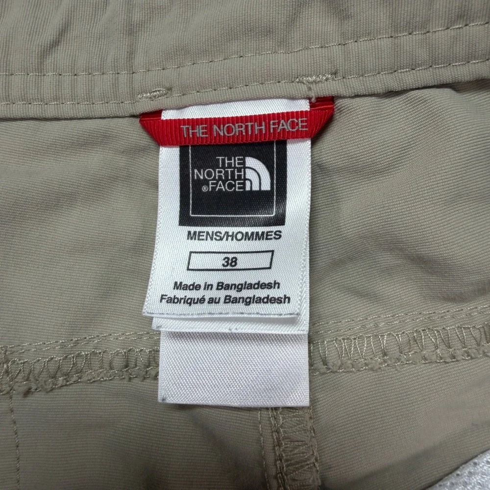 The North Face Men Horizon Khaki Tan Nylon Hiking Cargo Shorts Size 38 Inseam 10